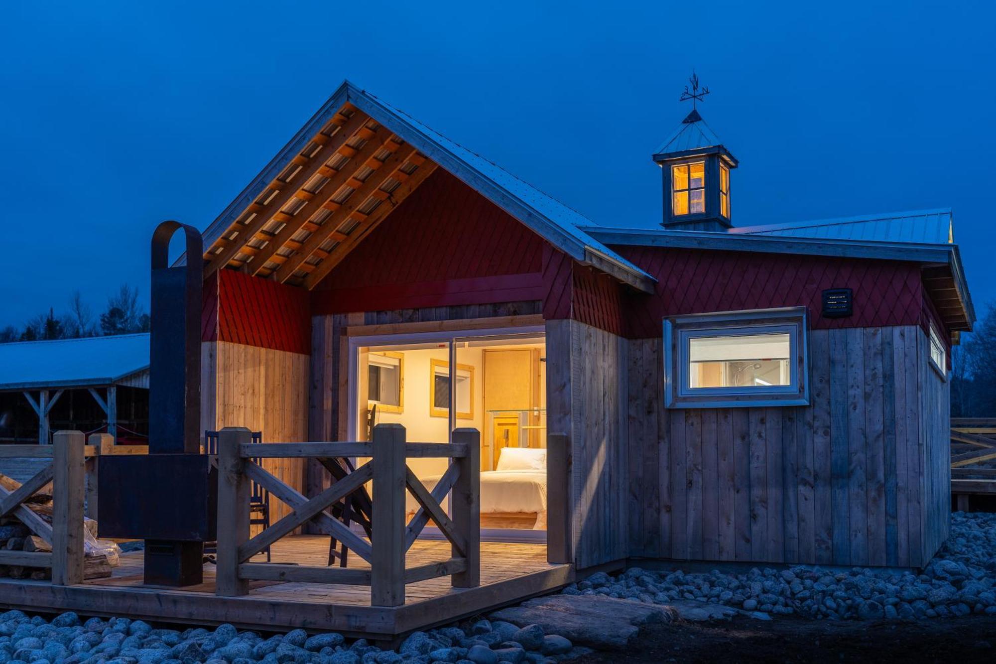 Le Baluchon Eco-Villegiature Saint-Paulin Exterior photo