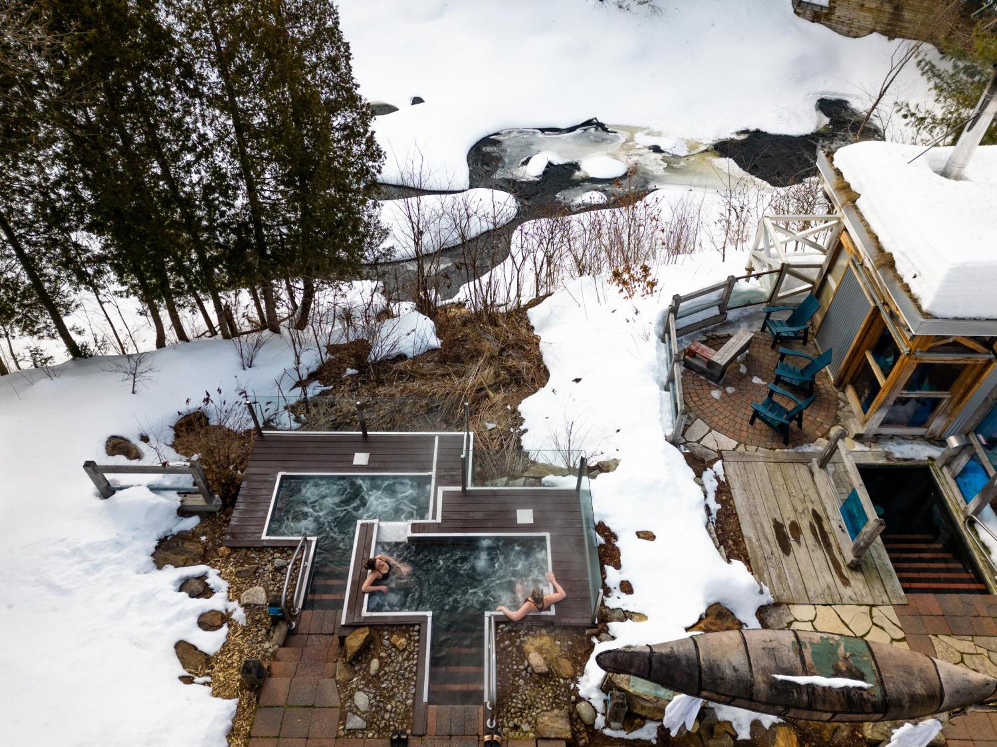 Le Baluchon Eco-Villegiature Saint-Paulin Exterior photo
